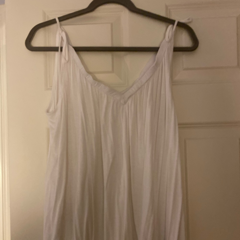 White flowy bohemian tank